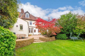 Charming Large Edwardian 7 Bed House London